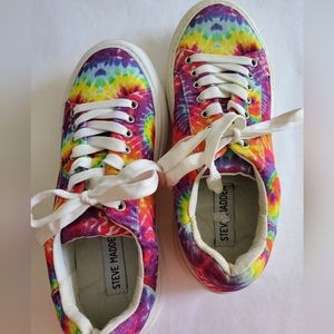 Steve Madden Colossal Bright platform sneakers, size 6 NWOB